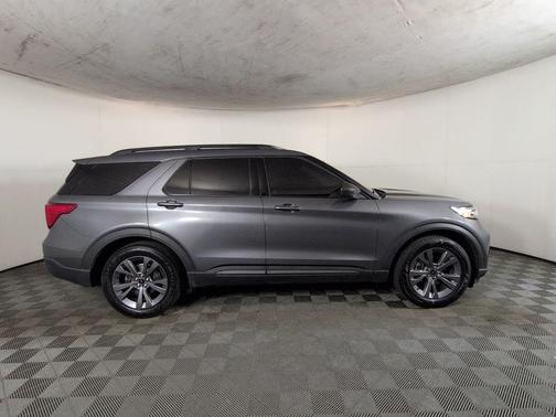 Gray Metallic 2021 Ford Explorer XLT