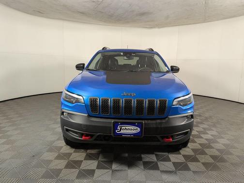 2022 Jeep Cherokee Trailhawk