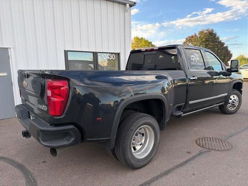 2024 Chevrolet Silverado 3500 High Country