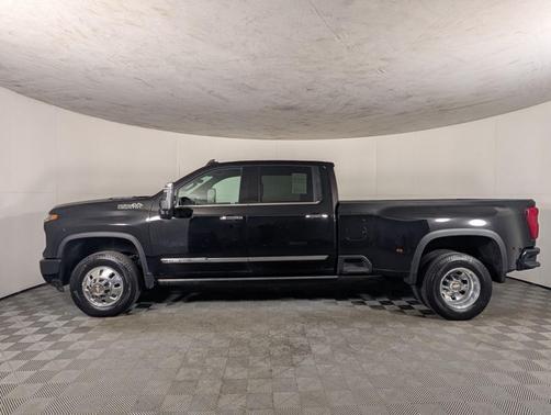 2024 Chevrolet Silverado 3500 High Country