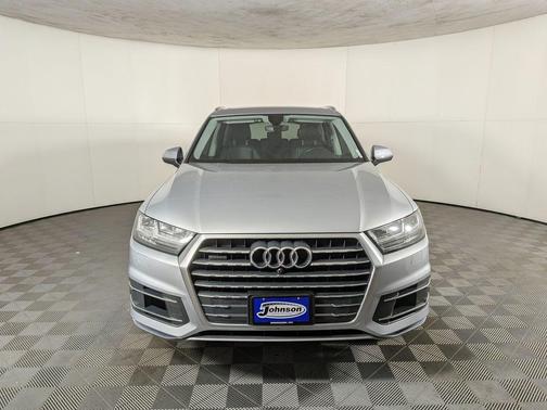 2019 Audi Q7 55 Premium Plus