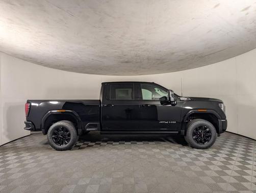 2026 GMC Sierra 2500 AT4