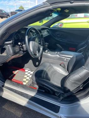 2004 Chevrolet Corvette Base
