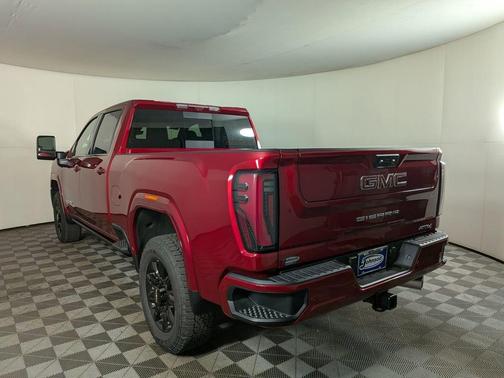 2025 GMC Sierra 2500 AT4