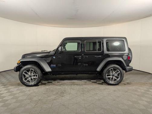 2025 Jeep Wrangler 4xe Sport