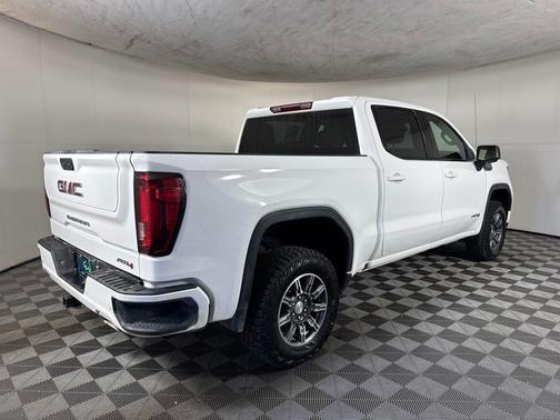 Summit White 2025 GMC Sierra 1500 AT4
