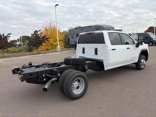 2026 GMC Sierra 3500 Pro