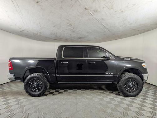 Diamond Black 2019 RAM 1500 Limited