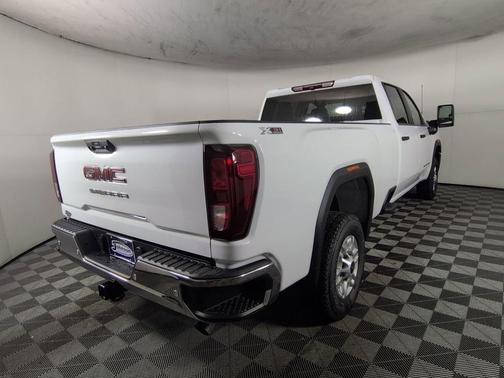 Summit White 2026 GMC Sierra 2500 Pro
