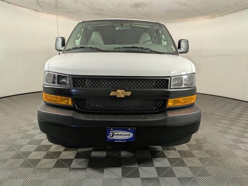 Summit White 2026 Chevrolet Express 2500 Work Van
