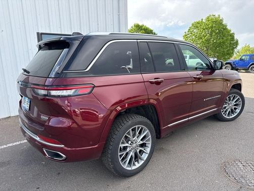 2022 Jeep Grand Cherokee 4xe Summit