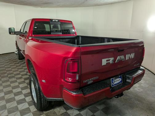 Molten Red Pearlcoat 2026 RAM 3500 Laramie