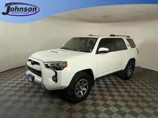 Super White 2018 Toyota 4Runner Sport