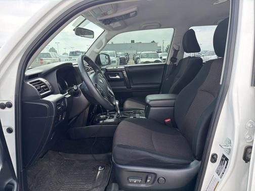 Super White 2018 Toyota 4Runner Sport