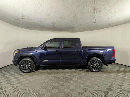 2024 Toyota Tundra Hybrid Platinum
