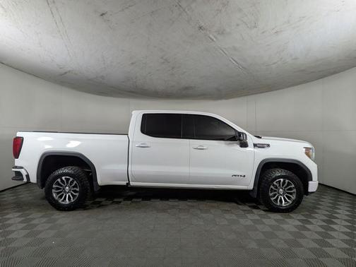 Summit White 2021 GMC Sierra 1500 AT4