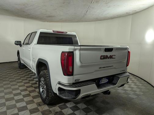 Summit White 2021 GMC Sierra 1500 AT4