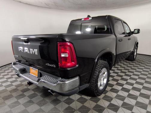 Diamond Black 2025 RAM 1500 Big Horn/Lone Star