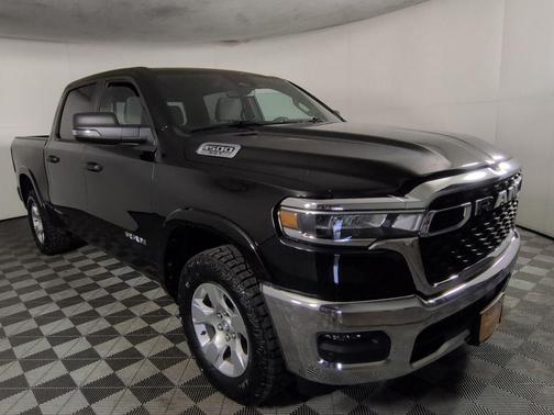Diamond Black 2025 RAM 1500 Big Horn/Lone Star
