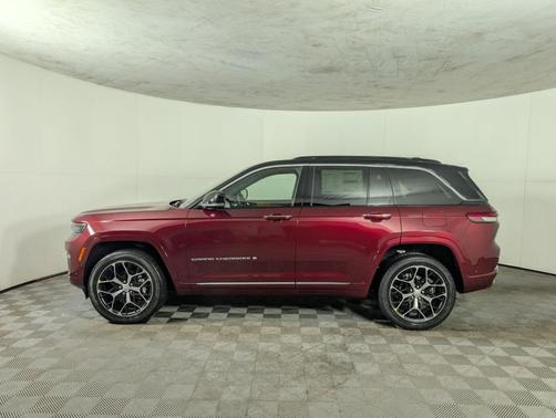2025 Jeep Grand Cherokee Summit