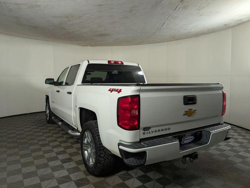 2018 Chevrolet Silverado 1500 Custom