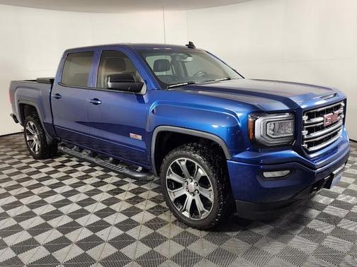Photo 3 of 37 of 2017 GMC Sierra 1500 SLT