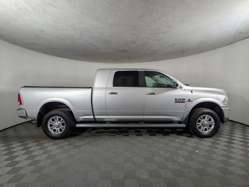 2016 RAM 3500 Laramie