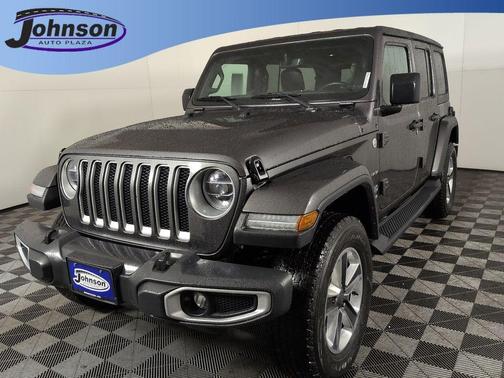 Granite Crystal Clearcoat Metallic 2018 Jeep Wrangler Unlimited Sahara