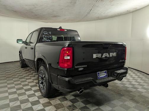 Diamond Black 2026 RAM 1500 Laramie