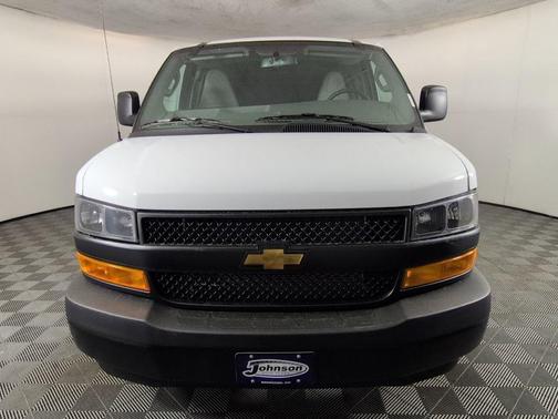 Summit White 2026 Chevrolet Express 2500 Work Van
