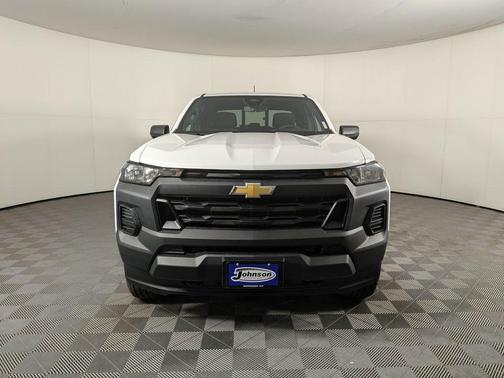2025 Chevrolet Colorado WT