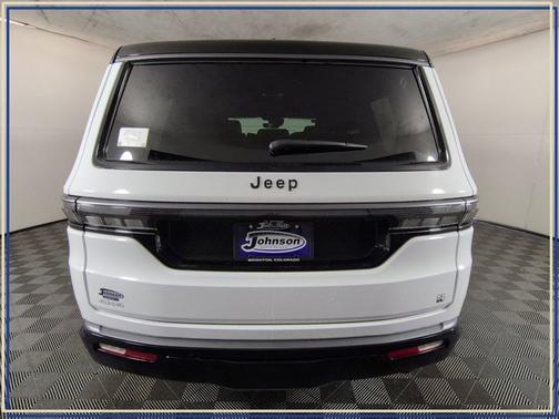 Bright White Clearcoat 2026 Jeep Grand Wagoneer Base