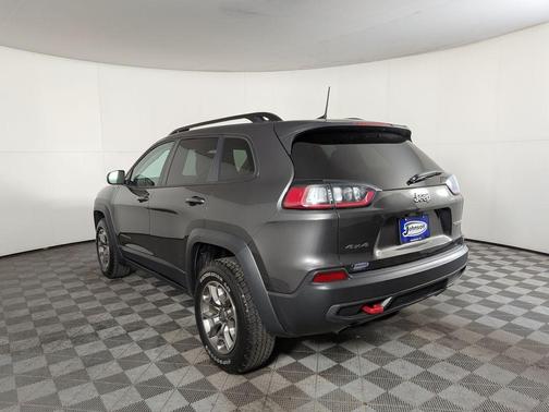 2022 Jeep Cherokee Trailhawk