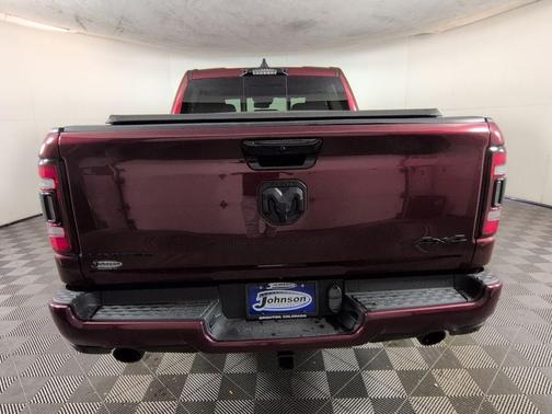 Delmonico Red Pearlcoat 2023 RAM 1500 Limited