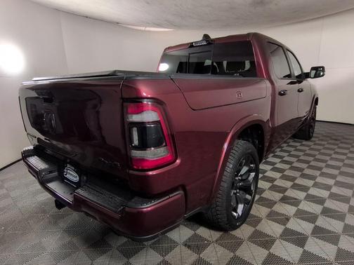 Delmonico Red Pearlcoat 2023 RAM 1500 Limited