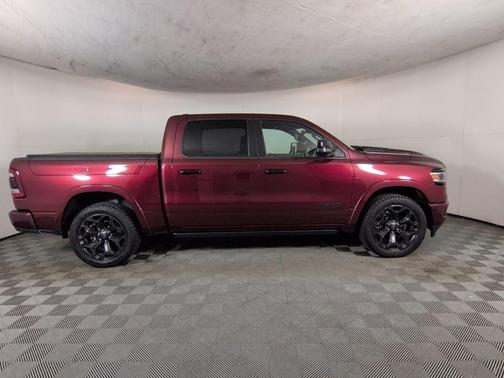 Delmonico Red Pearlcoat 2023 RAM 1500 Limited