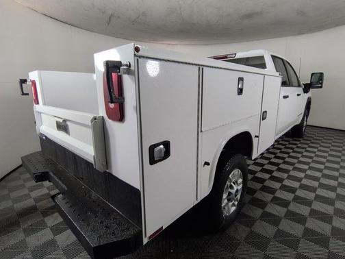 Summit White 2026 GMC Sierra 2500 Pro