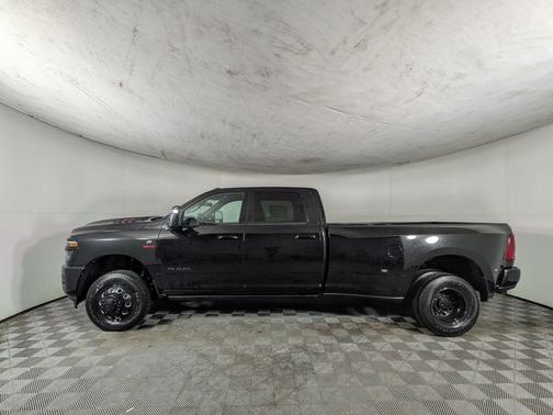 Diamond Black 2026 RAM 3500 Laramie
