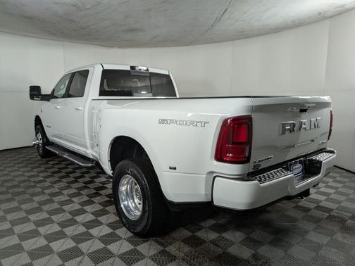 2026 RAM 3500 Laramie