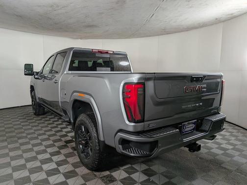 2026 GMC Sierra 2500 AT4