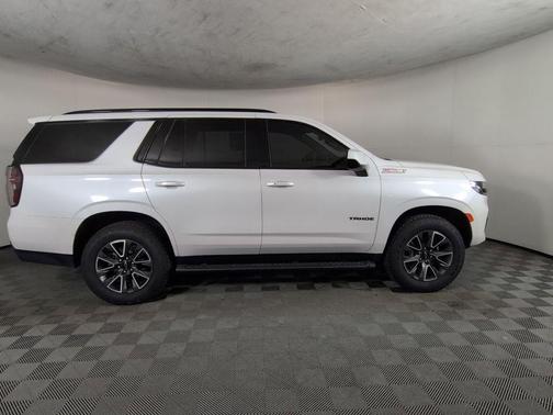 Iridescent Pearl Tricoat 2023 Chevrolet Tahoe Z71