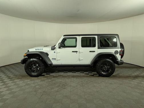 2025 Jeep Wrangler 4xe Sport