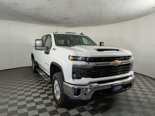 2026 Chevrolet Silverado 2500 LT