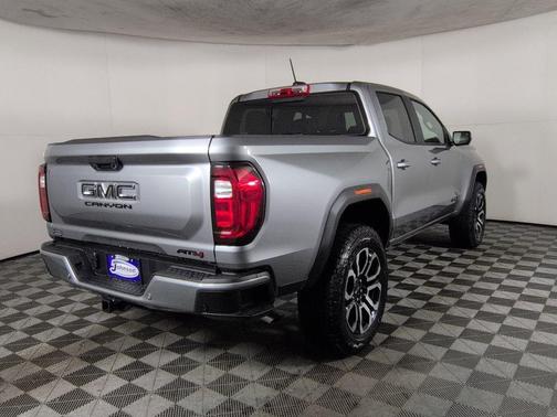 Sterling 2026 GMC Canyon AT4