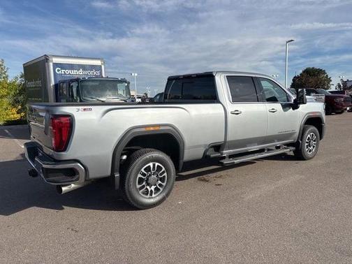 2026 GMC Sierra 2500 SLE