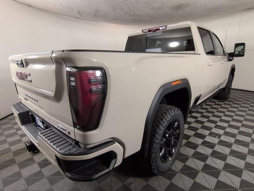 Dune 2026 GMC Sierra 2500 AT4