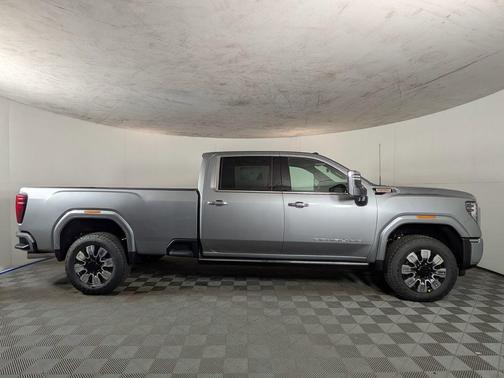 2025 GMC Sierra 3500 Denali