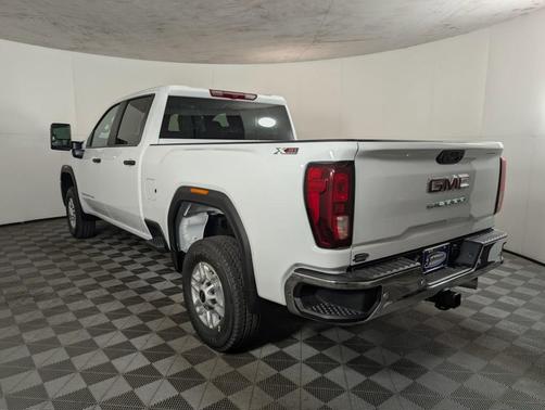 2025 GMC Sierra 2500 Pro