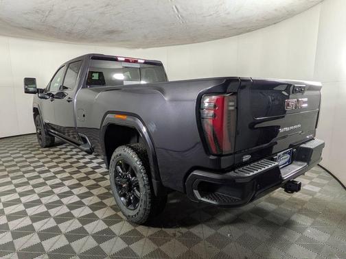 2026 GMC Sierra 3500 AT4