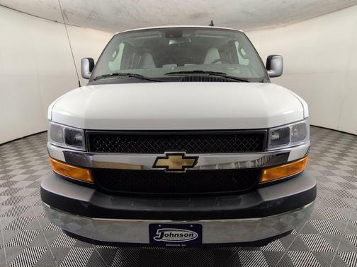 Summit White 2025 Chevrolet Express 3500 LT